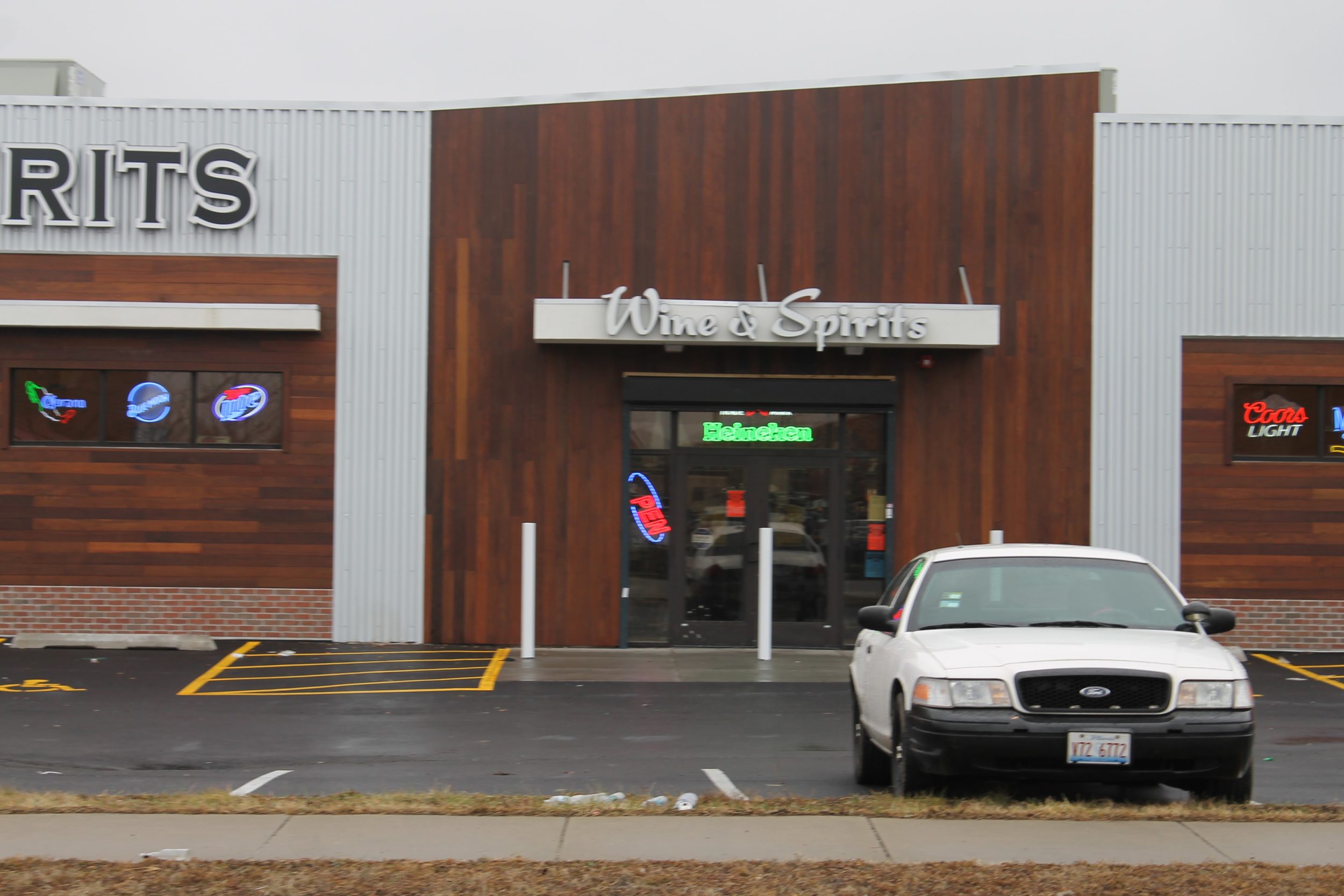 Illinois Wine and Spirits OHC