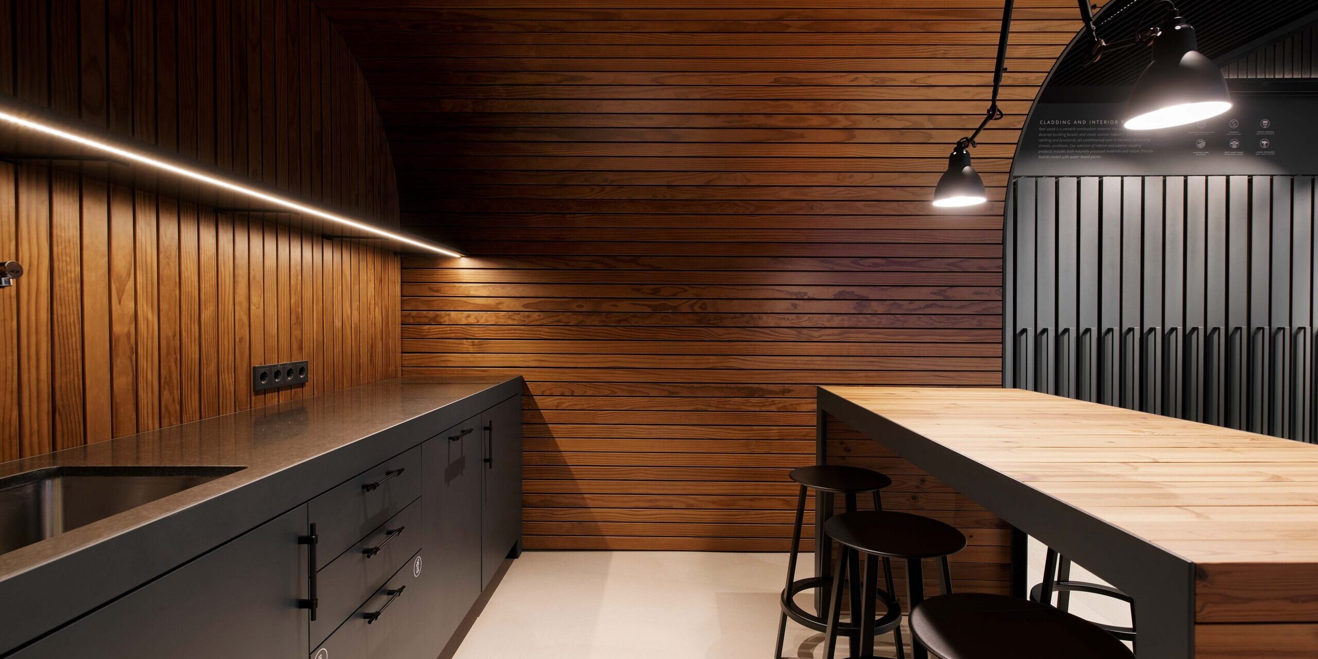 Thermory Pine