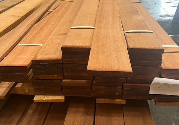 tie slats_scuff
